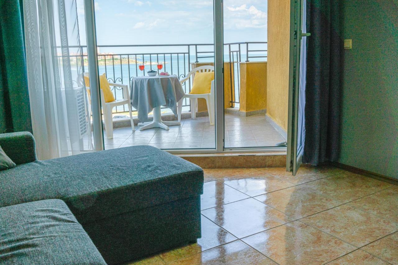 Apartament Midia Apartment Ахелой Екстериор снимка