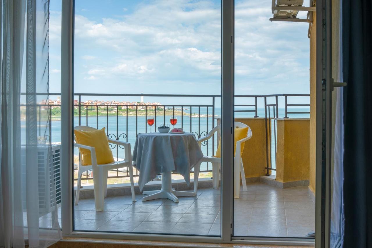Apartament Midia Apartment Ахелой Екстериор снимка