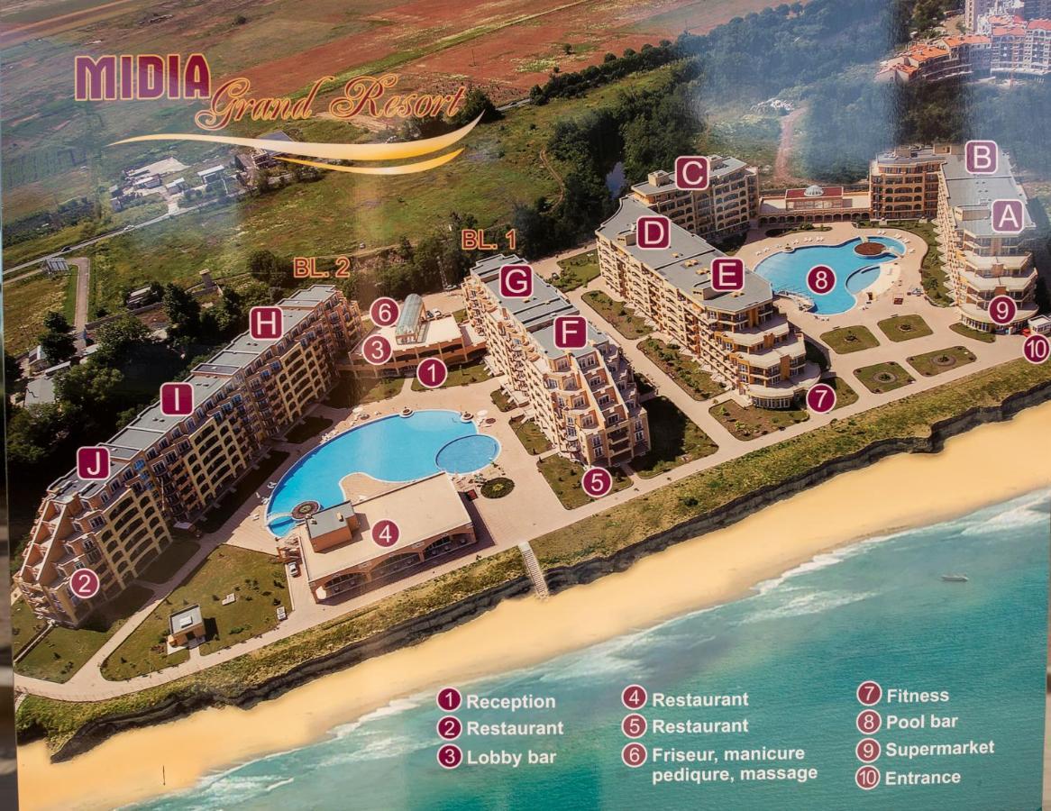 Apartament Midia Apartment Ахелой Екстериор снимка