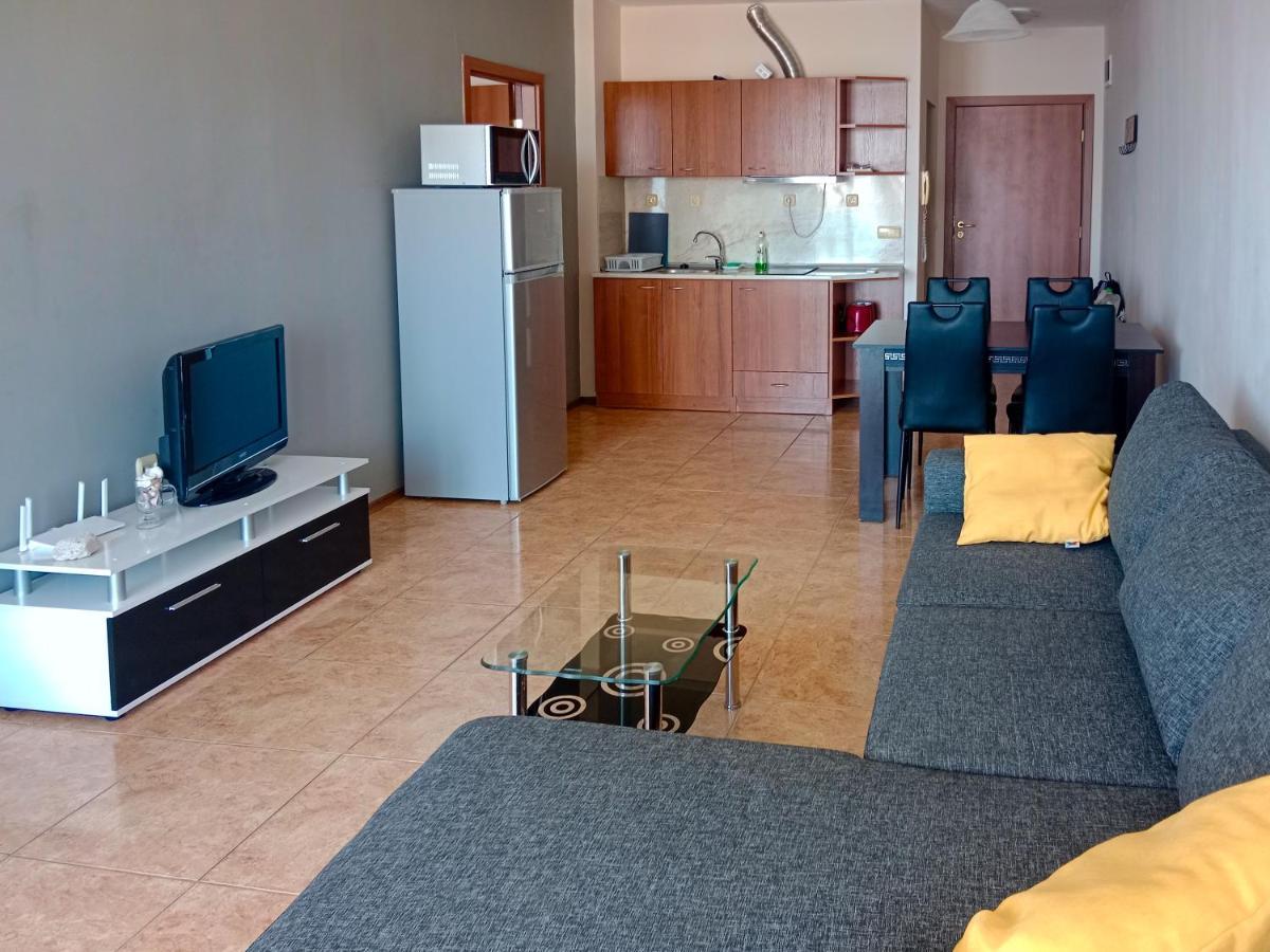Apartament Midia Apartment Ахелой Екстериор снимка